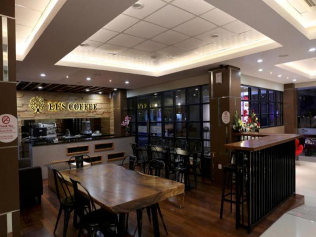 Grand Citihub Hotel @Kartini Bandar Lampung Exterior foto